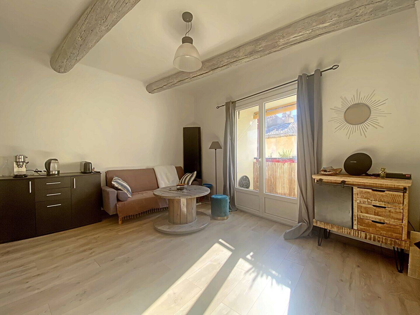 Maison 3 pièces 52 m² · à Alleins · 52 m² · 890 €