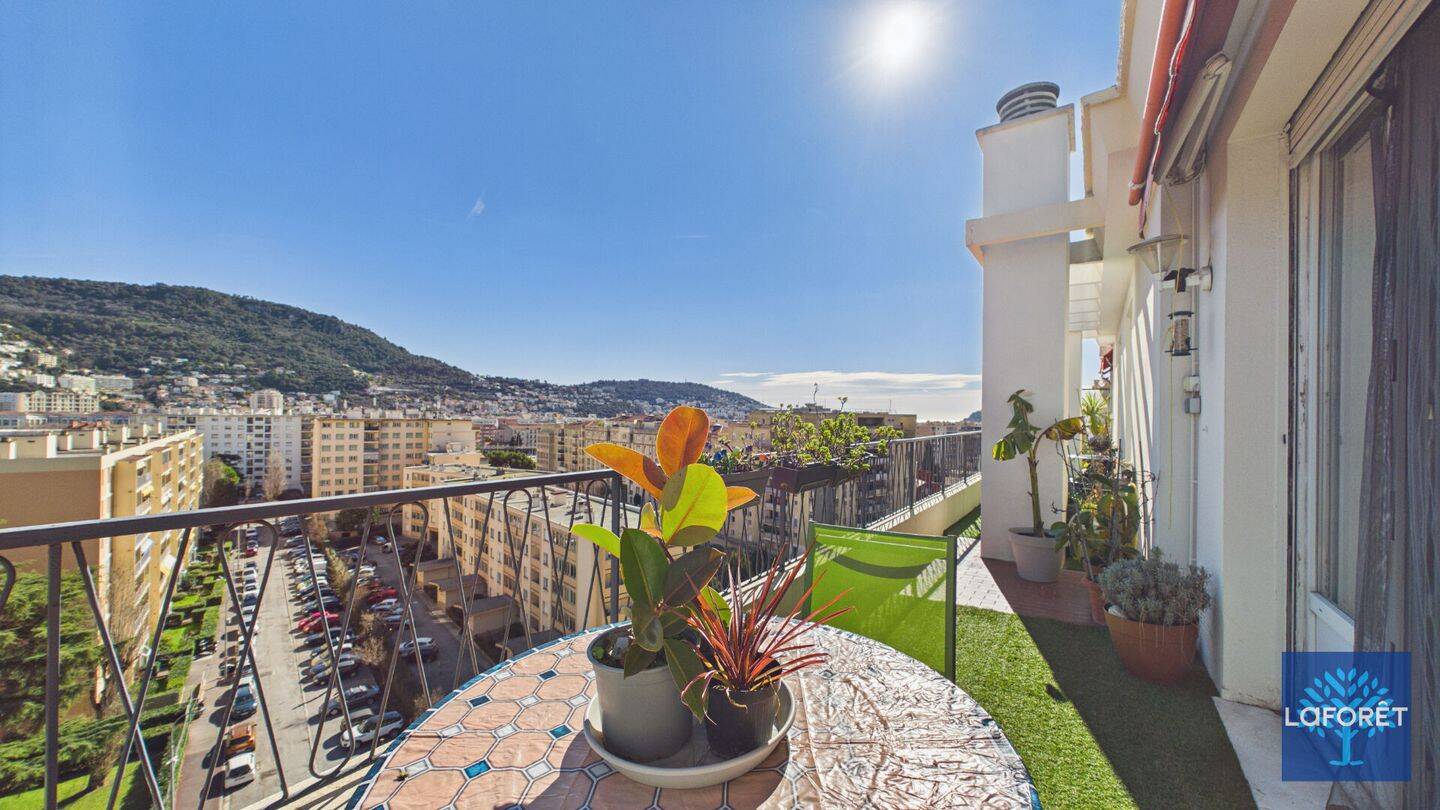 Appartement 5 pièces 124 m² · à Nice · 124,4 m² · 369 000 €