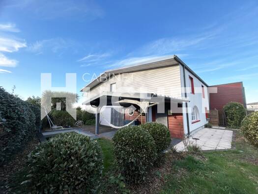 Maison à vendre 470 000 € 7 pièces 3 chambres 135 m² 1 139 m² de terrain Dives-sur-Mer 14160