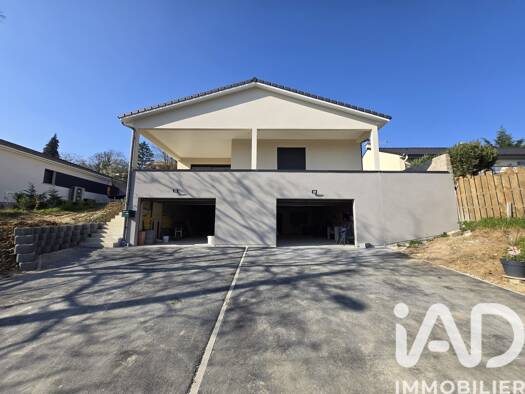 Maison à vendre 440 000 € 6 pièces 4 chambres 170 m² 1 050 m² de terrain Pré Saint Mansuy sous la Vacherie Toul 54200