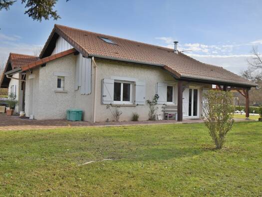 Maison à vendre 345 000 € 5 pièces 3 chambres 135 m² 2 370 m² de terrain Brézins 38590