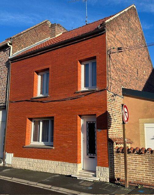 Maison 6 pièces 106 m² · à Sin-le-Noble · 106 m² · 85 000 €