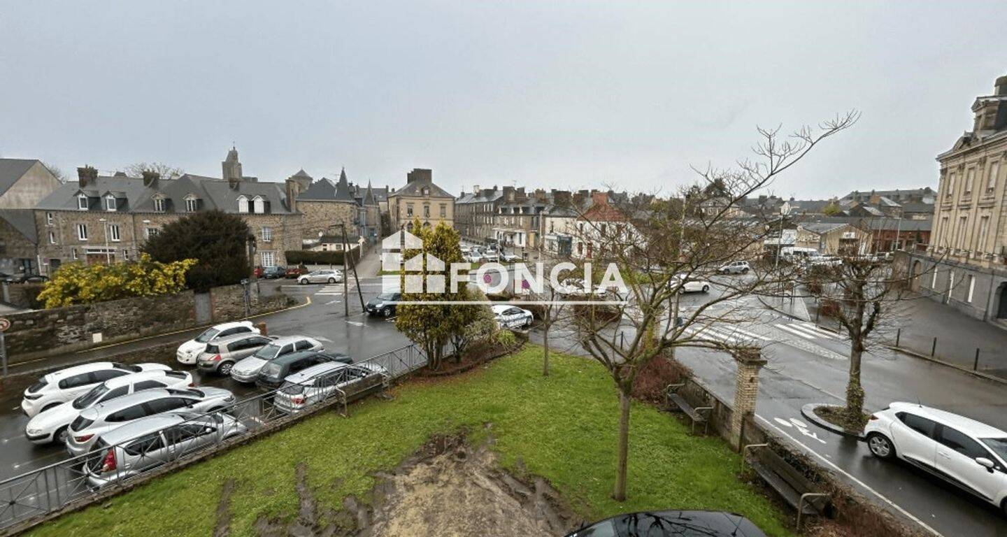 Appartement 3 pièces 70 m² · à Dol-de-Bretagne · 69,9 m² · 136 000 €
