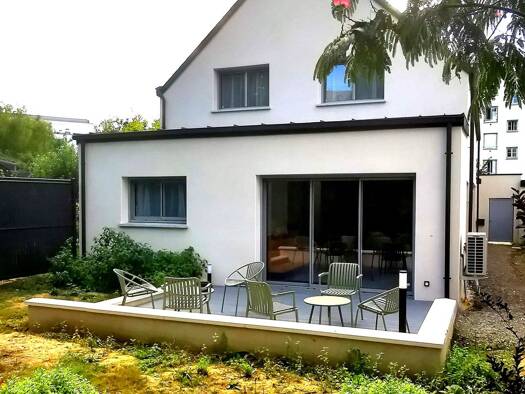 Maison à louer 670 € 7 pièces 6 chambres 160 m² 280 m² de terrain Sud Gare Rennes 35000