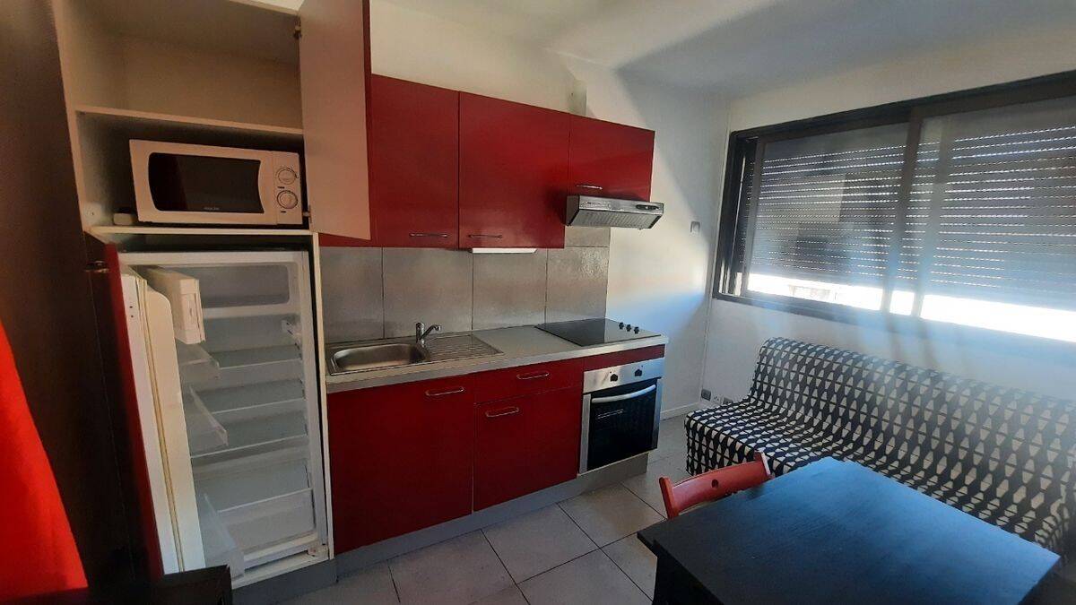 Appartement 1 pièce 17 m² · à Toulouse · 17 m² · 517 €