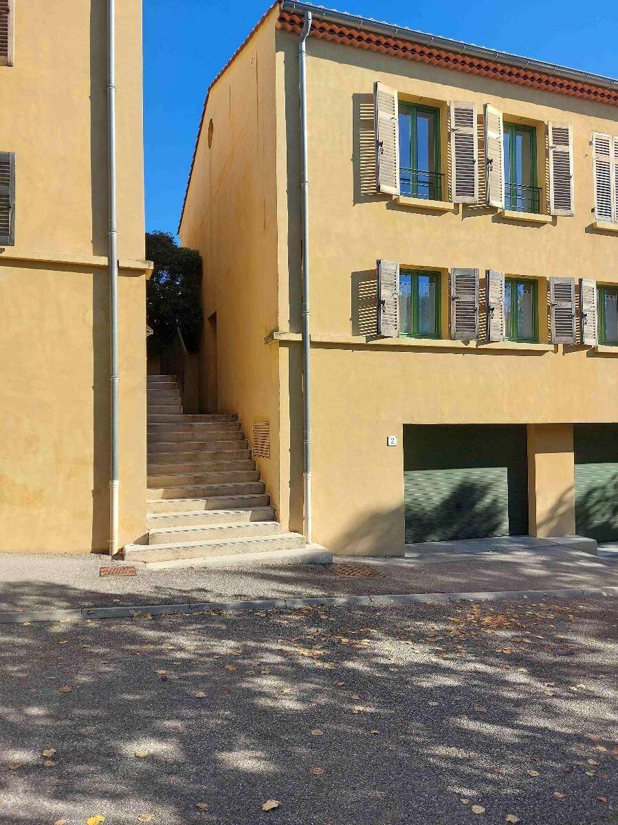 Maison 3 pièces 87 m² · à Aix-en-Provence · 87 m² · 1 634 €/mois