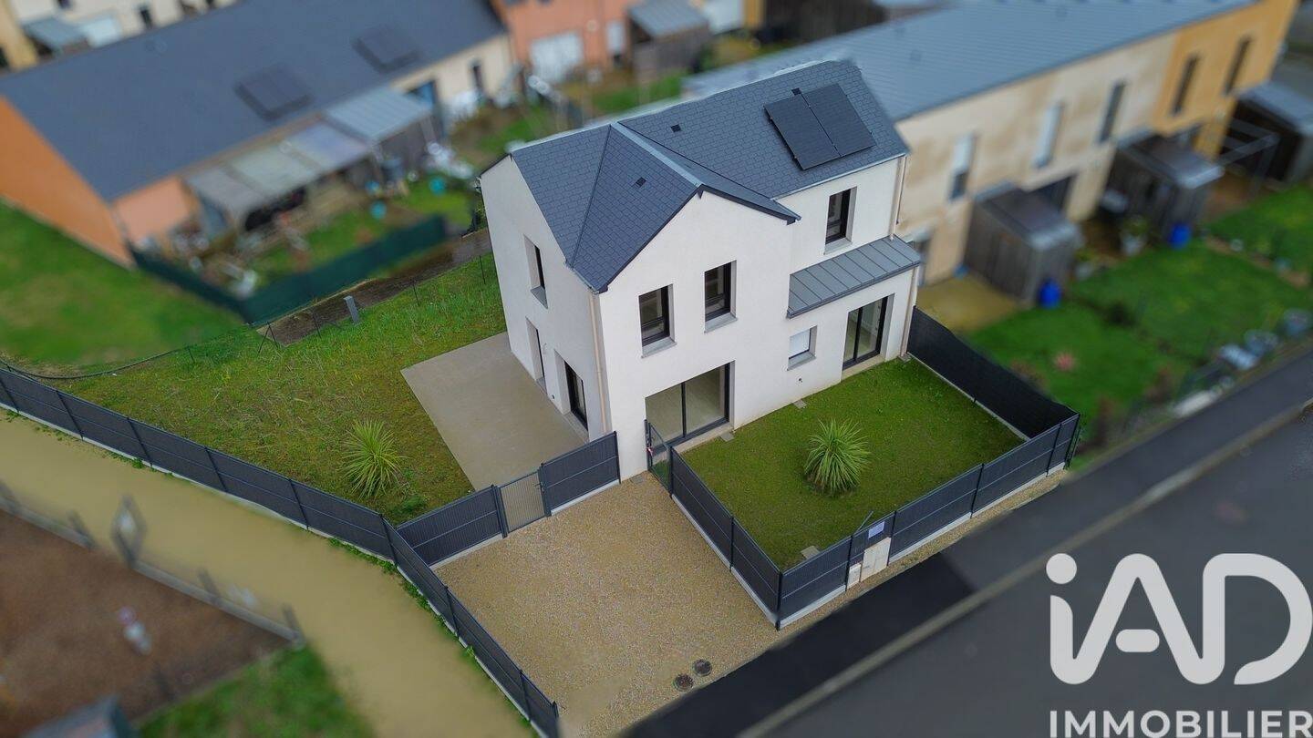 Maison 4 pièces 82 m² · à La Gouesnière · 82 m² · 299 500 €