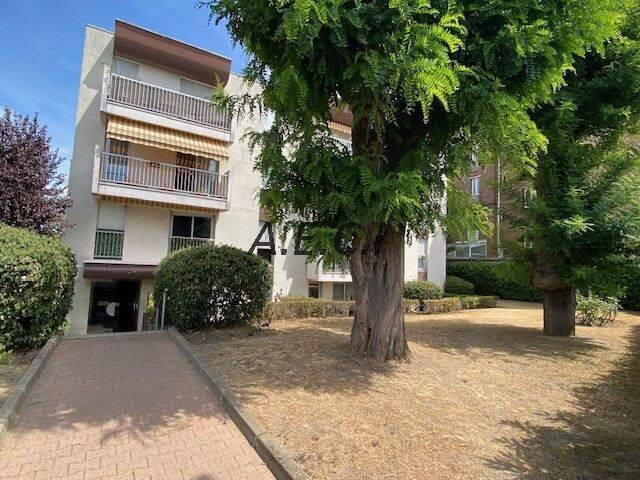 Appartement 3 pièces 76 m² · à Asnières-sur-Seine · 76,4 m² · 579 000 €