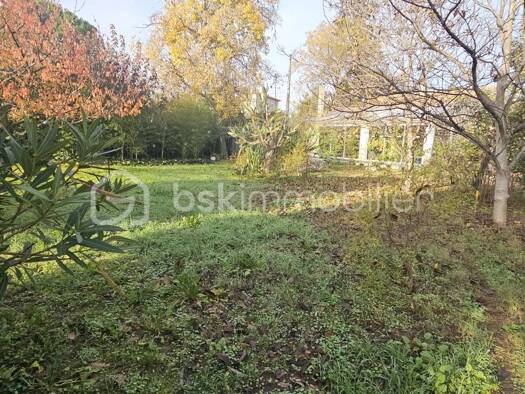 Terrain constructible à vendre 135 000 € 694 m² de terrain Peripherie Nord Milhaud 30540