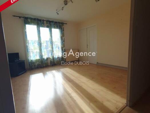 Appartement à vendre 113 000 € 3 pièces 2 chambres 56 m² Étage 4/4 Grand Charran-Faventines Valence 26000