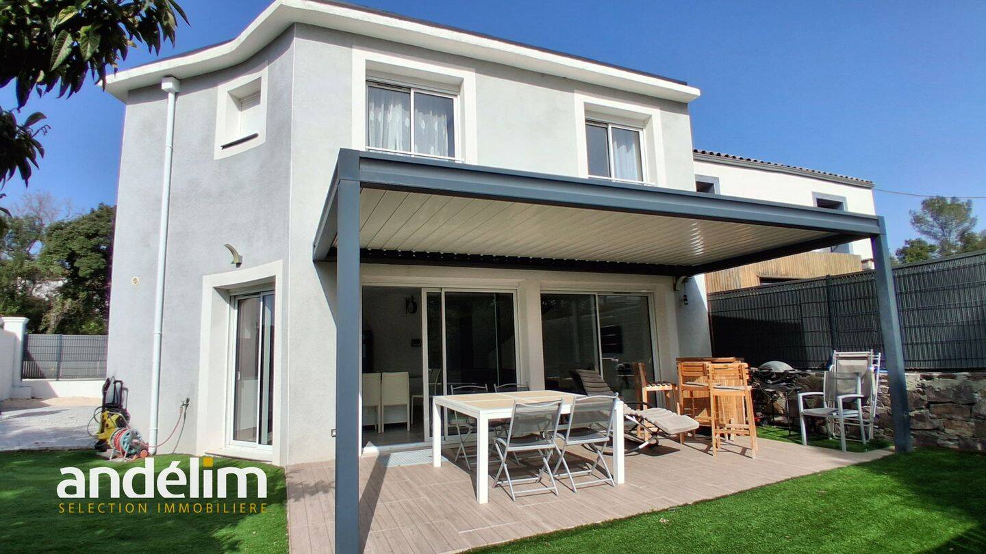 Maison 3 pièces 73 m² · à Saint-Raphaël · 73 m² · 452 500 €