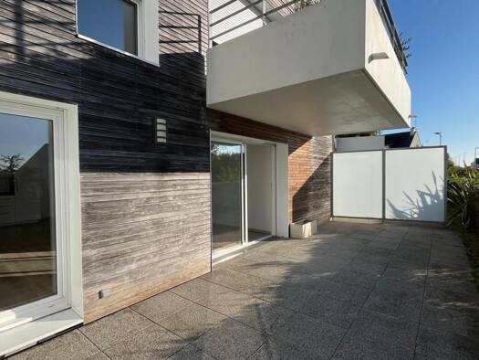 Appartement à vendre 367 500 € 3 pièces 2 chambres 76,3 m² Étage 1/5 Zone Industrielle du Prat Vannes 56000