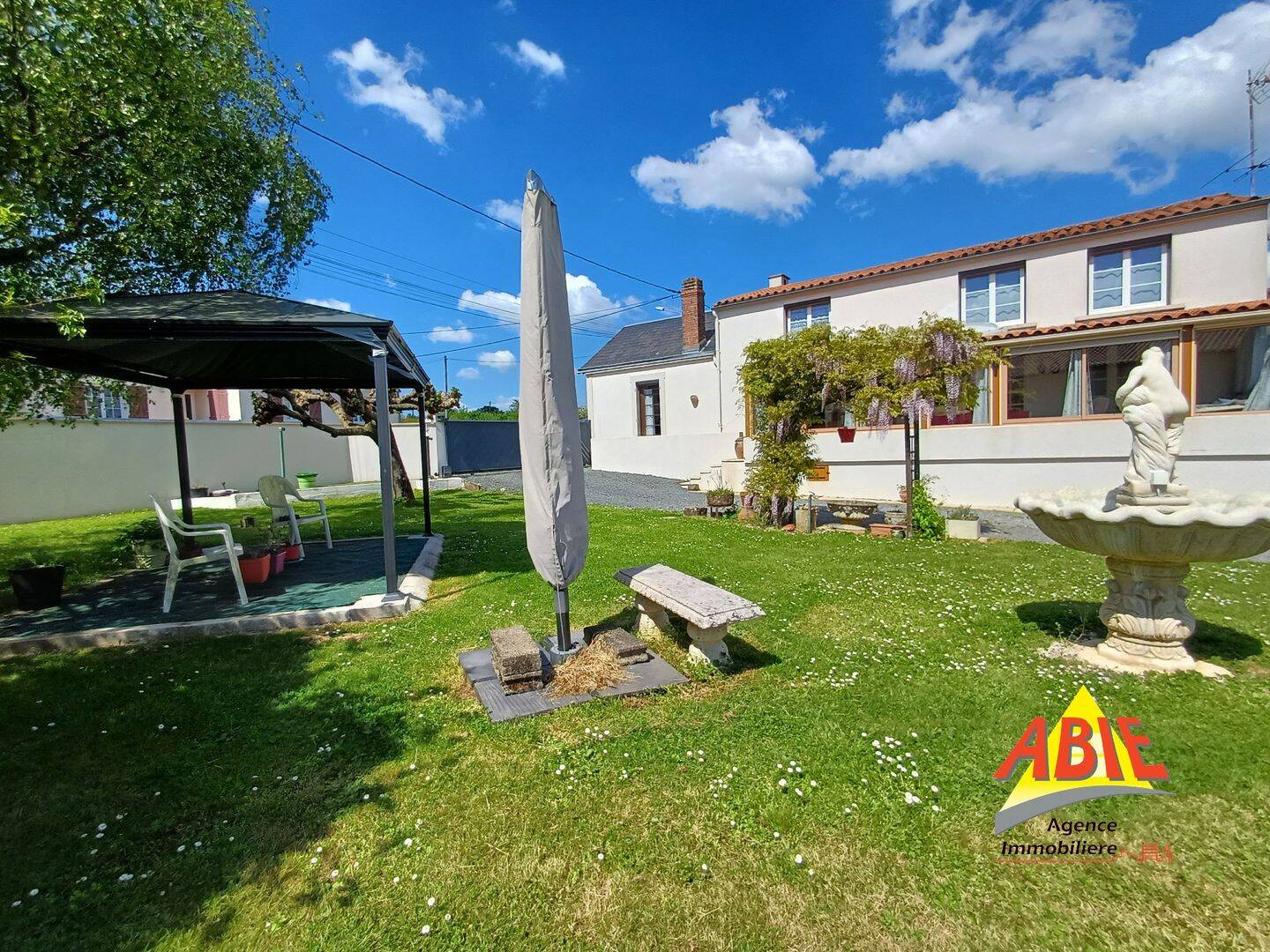 Maison 5 pièces 93 m² · à Saint-Michel-le-Cloucq · 93 m² · 189 000 €