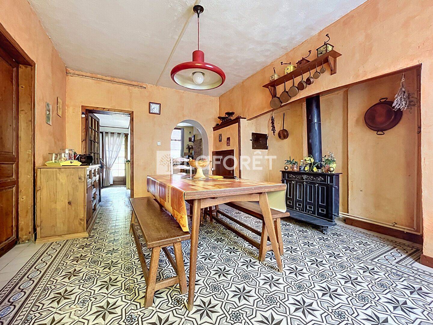 Maison 5 pièces 131 m² · à Sailly-Flibeaucourt · 131 m² · 187 000 €