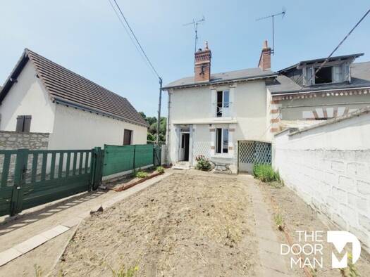 Maison à vendre 144 000 € 3 pièces 2 chambres 60 m² 128 m² de terrain Centre Ville Blois 41000
