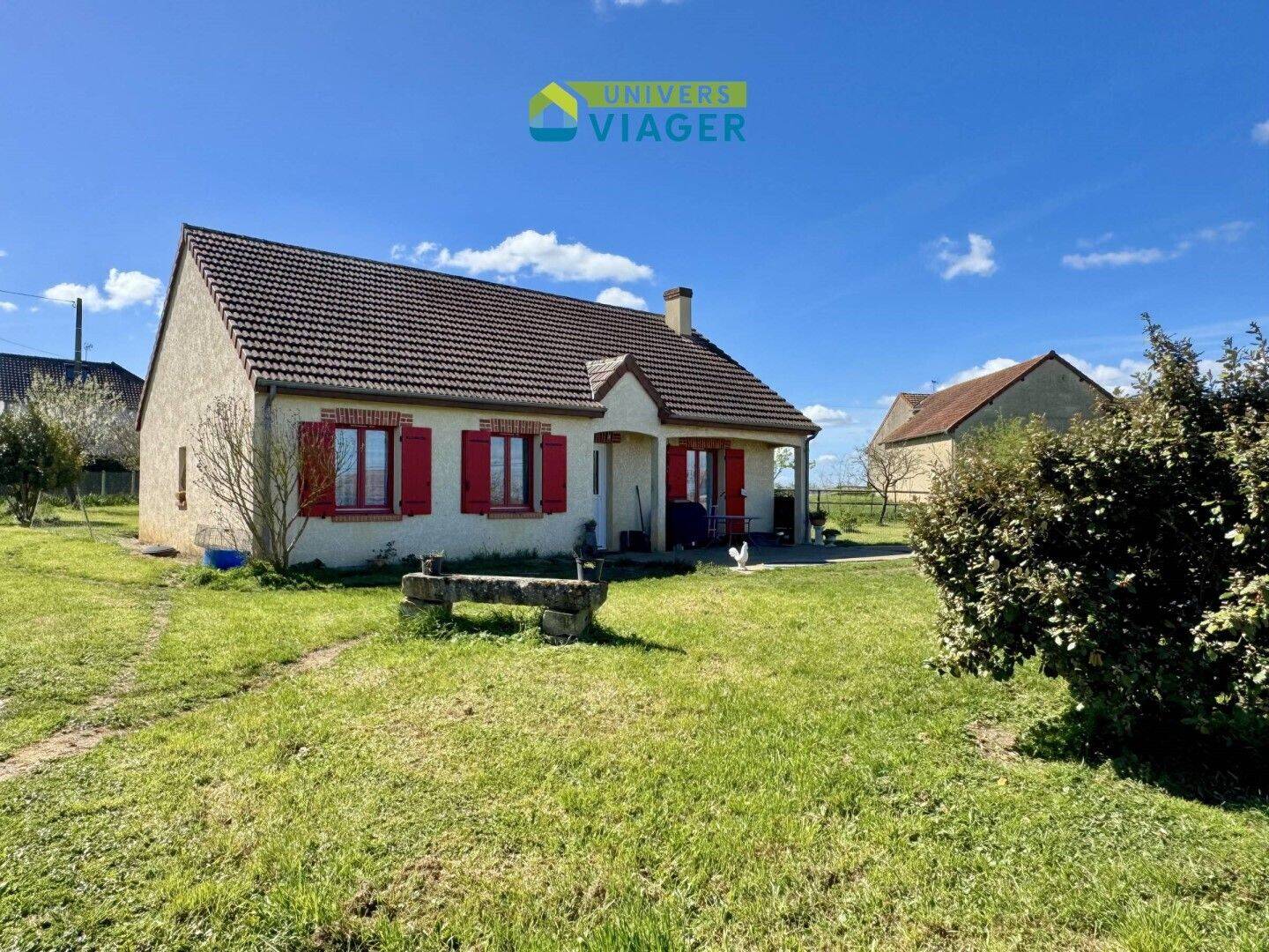 Maison 5 pièces 89 m² · à Saint-Pierre-le-Moûtier · 89 m² · 56 000 €