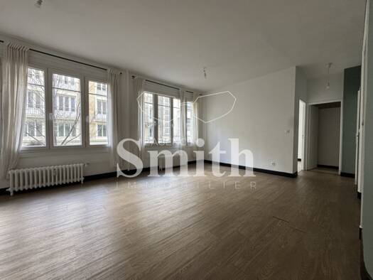 Colocation à louer 1 361 € 4 pièces 3 chambres 93 m² 1er étage Rouen 76000