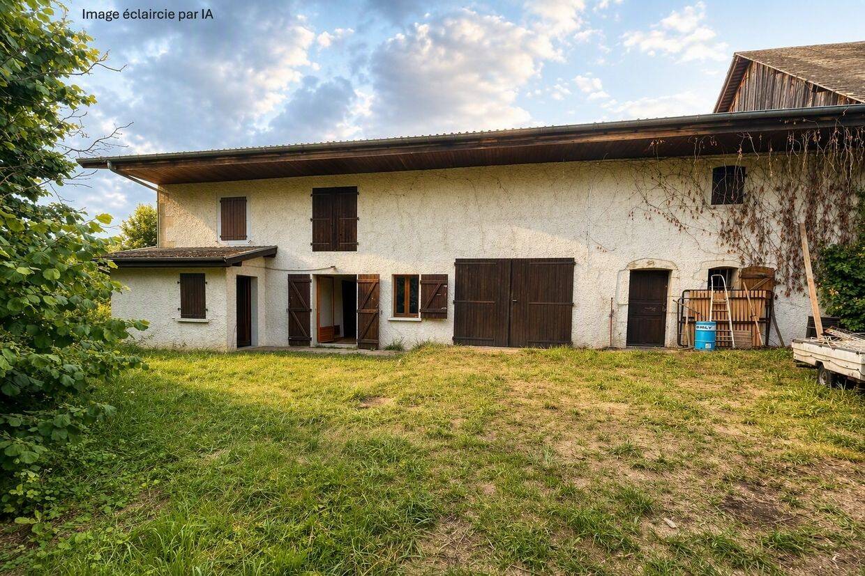 Maison 9 pièces 178 m² · à Vallières-sur-Fier · 178 m² · 280 000 €