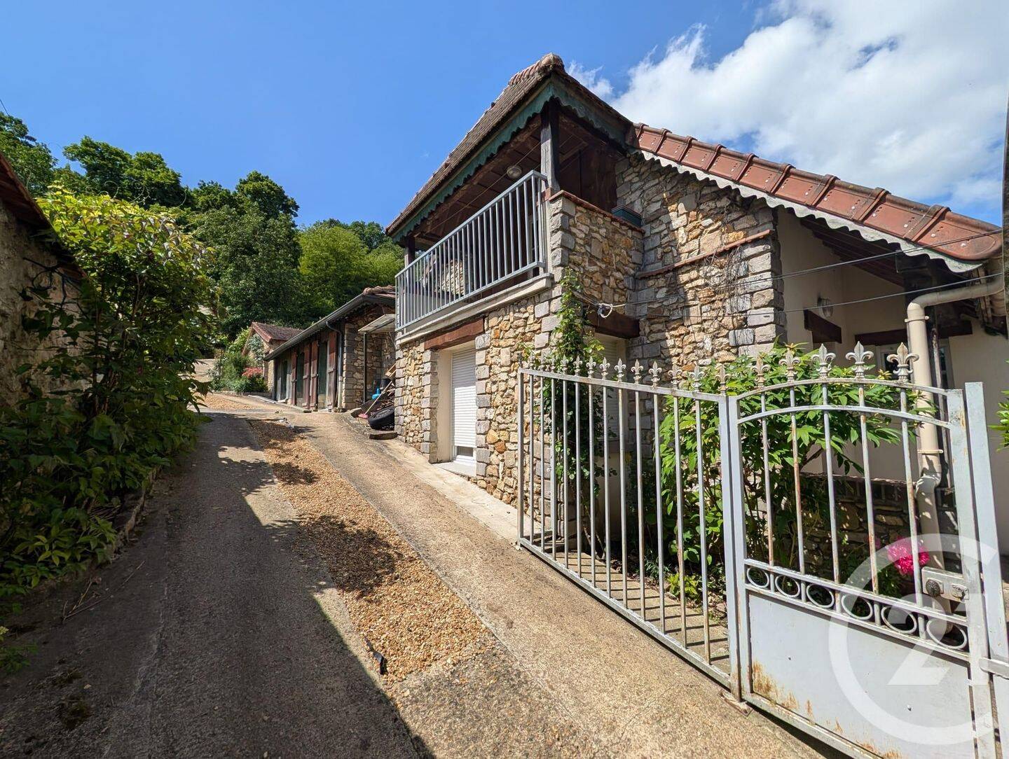 Maison 7 pièces 157 m² · à Épernon · 157 m² · 475 000 €