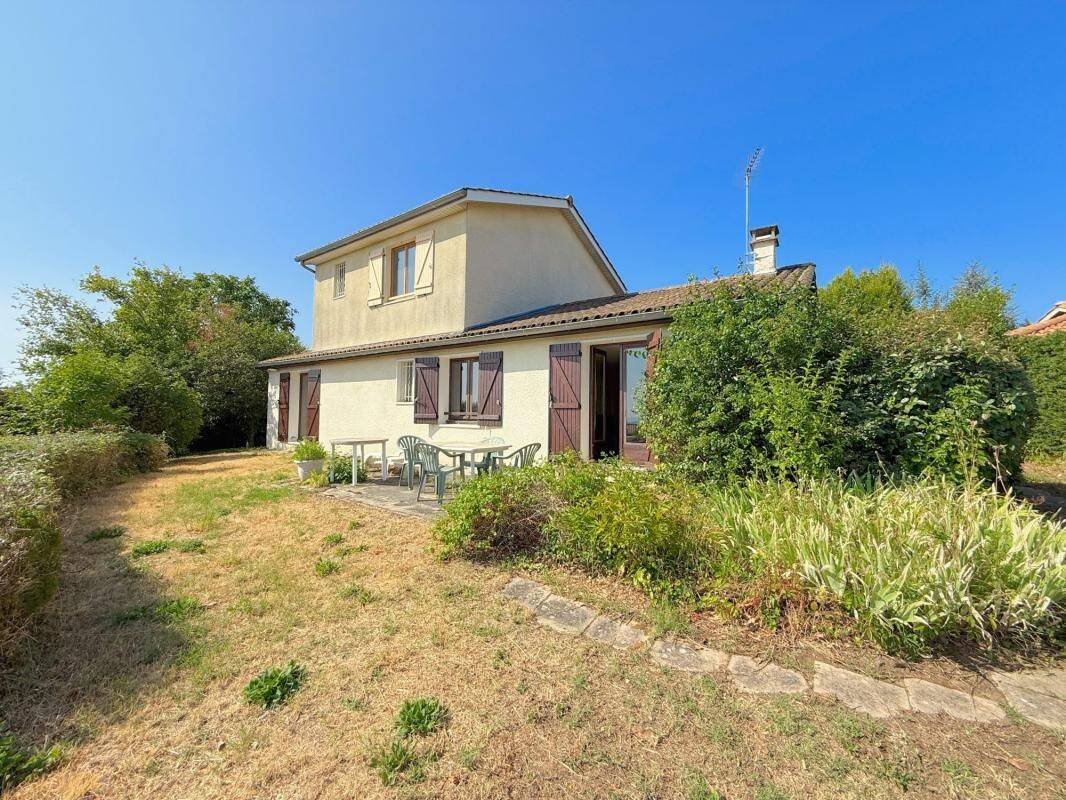 Maison 6 pièces 144 m² · à Chaponost · 144 m² · 575 000 €