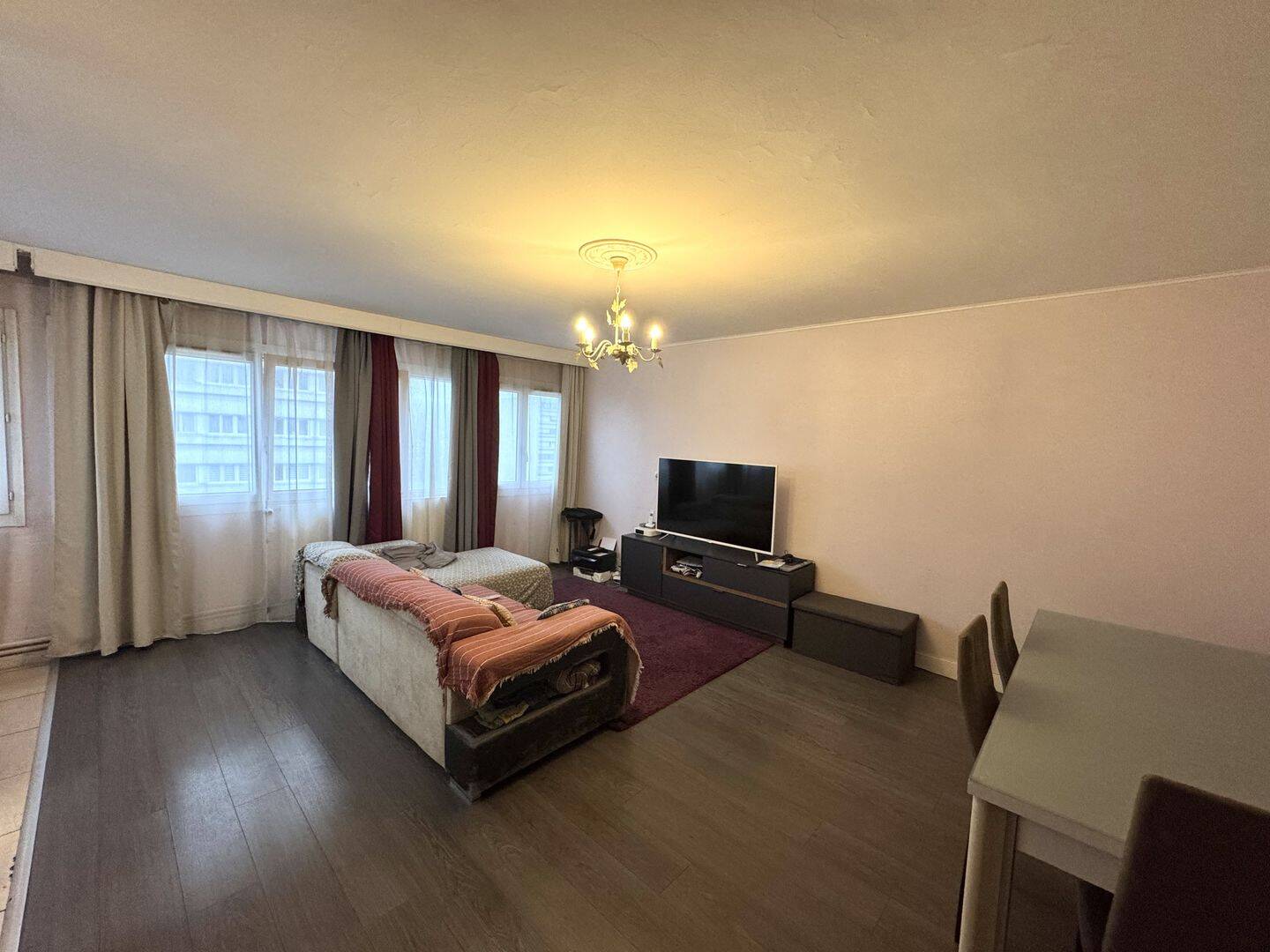Appartement 4 pièces 90 m² · à Mons-en-Barœul · 90 m² · 147 000 €
