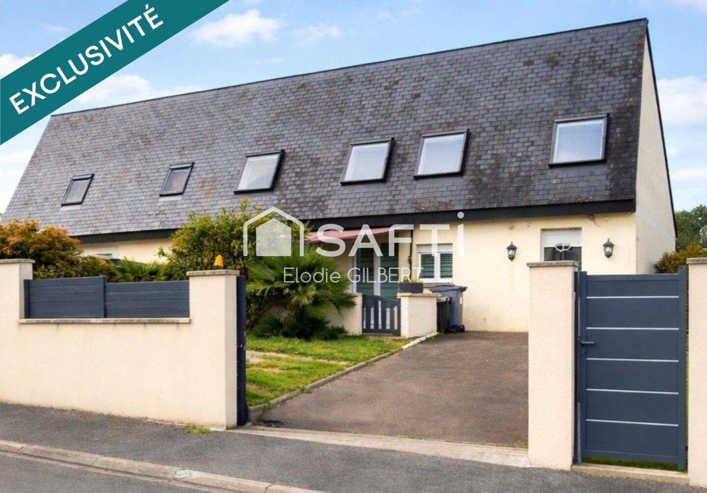 Maison 6 pièces 147 m² · à Durtal · 147 m² · 180 000 €