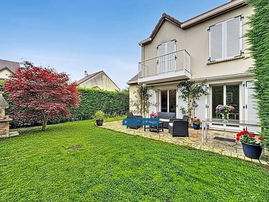 Maison à vendre 399 500 € 6 pièces 4 chambres 107 m² 292 m² de terrain Noiseau 94880