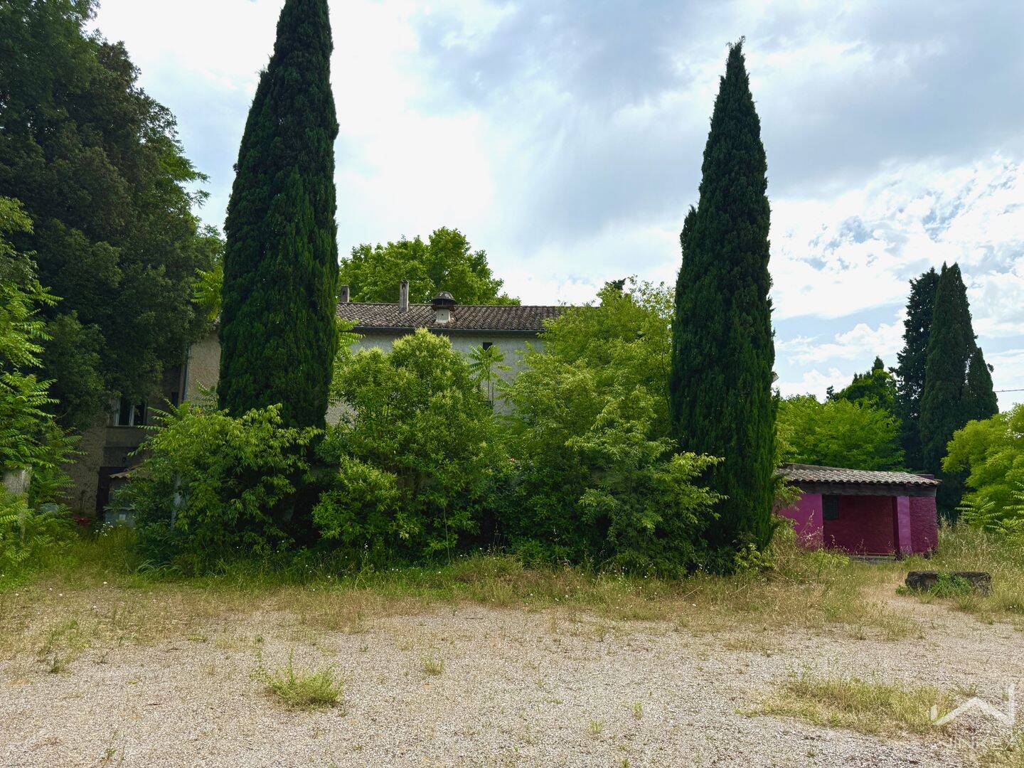 Maison 12 pièces 427 m² · à Bollène · 427 m² · 309 000 €