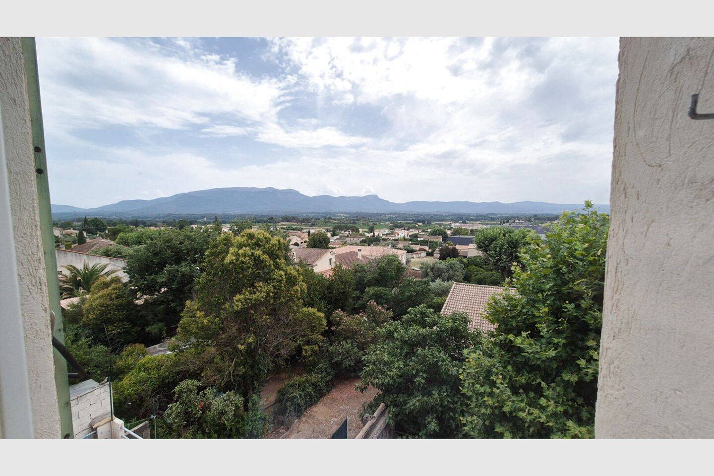 Appartement 3 pièces 65 m² · à Pourrières · 65 m² · 229 000 €