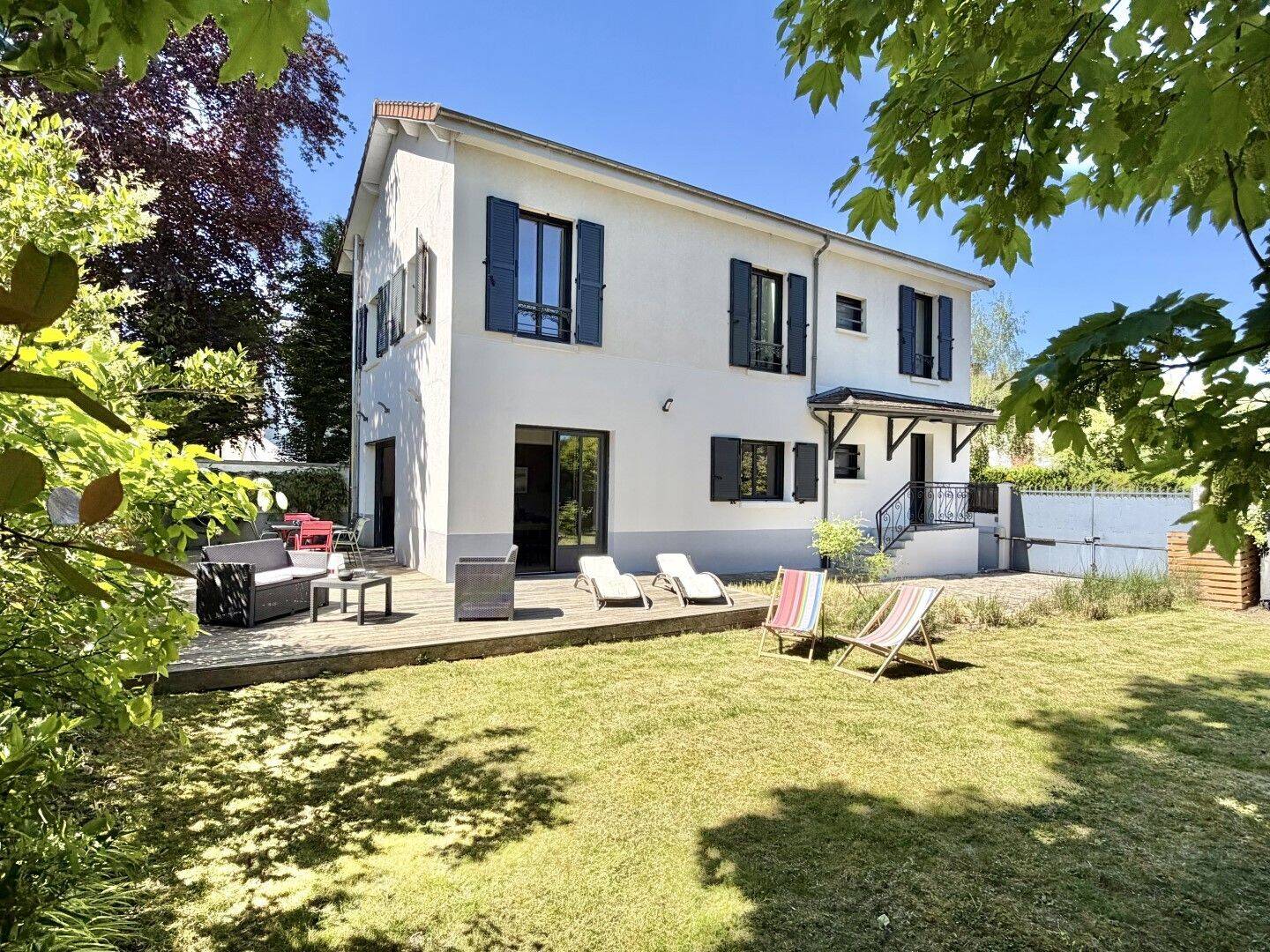 Maison 7 pièces 147 m² · à Vaucresson · 147 m² · 1 195 000 €