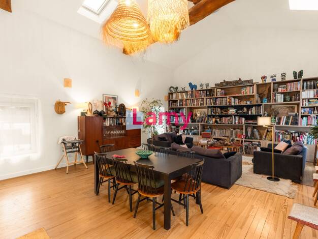 Appartement à vendre 365 000 € 5 pièces 3 chambres 143 m² 1er étage Saint-Didier-de-Formans 01600