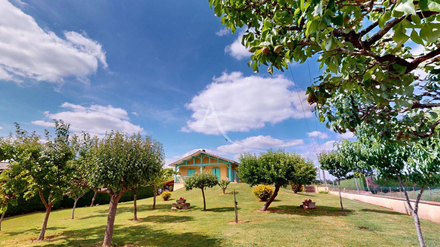 Maison 8 pièces 136 m² · à Larrivière-Saint-Savin · 135,6 m² · 283 000 €