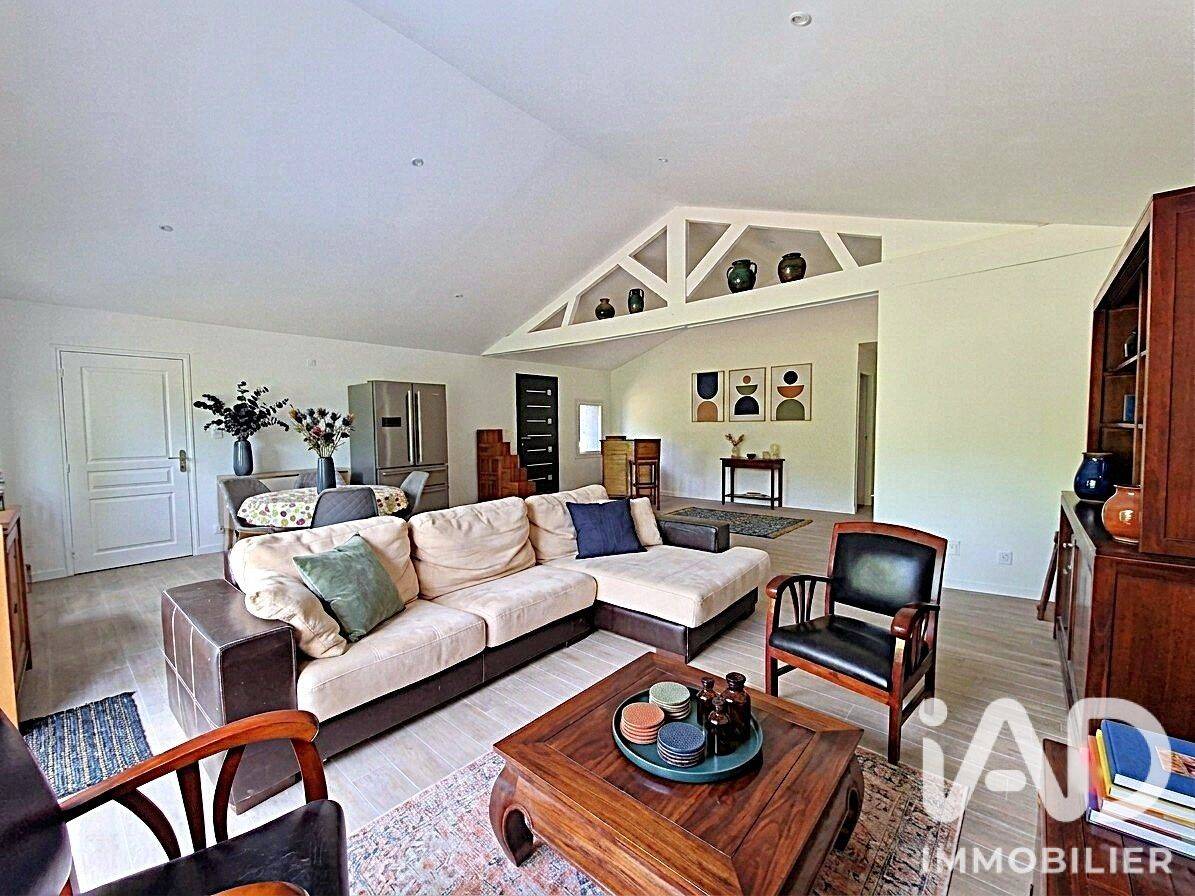 Maison 4 pièces 93 m² · à Le Cellier · 93 m² · 230 000 €