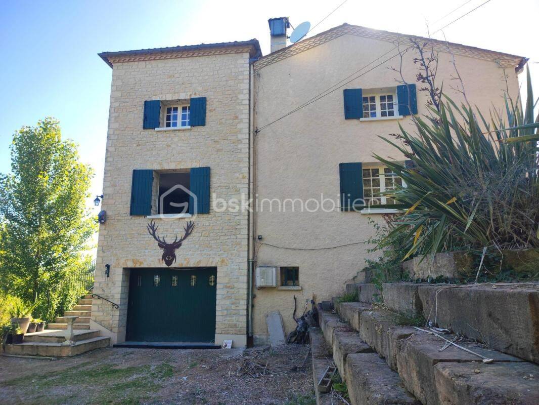 Maison 7 pièces 252 m² · à Lalinde · 252 m² · 387 000 €