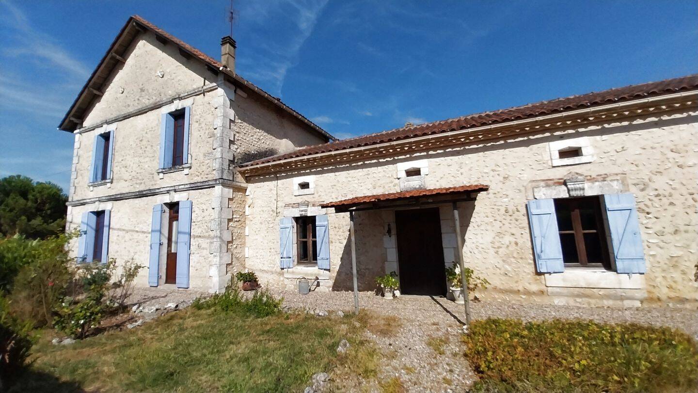 Maison 6 pièces 200 m² · à Razac-sur-l'Isle · 200 m² · 272 000 €