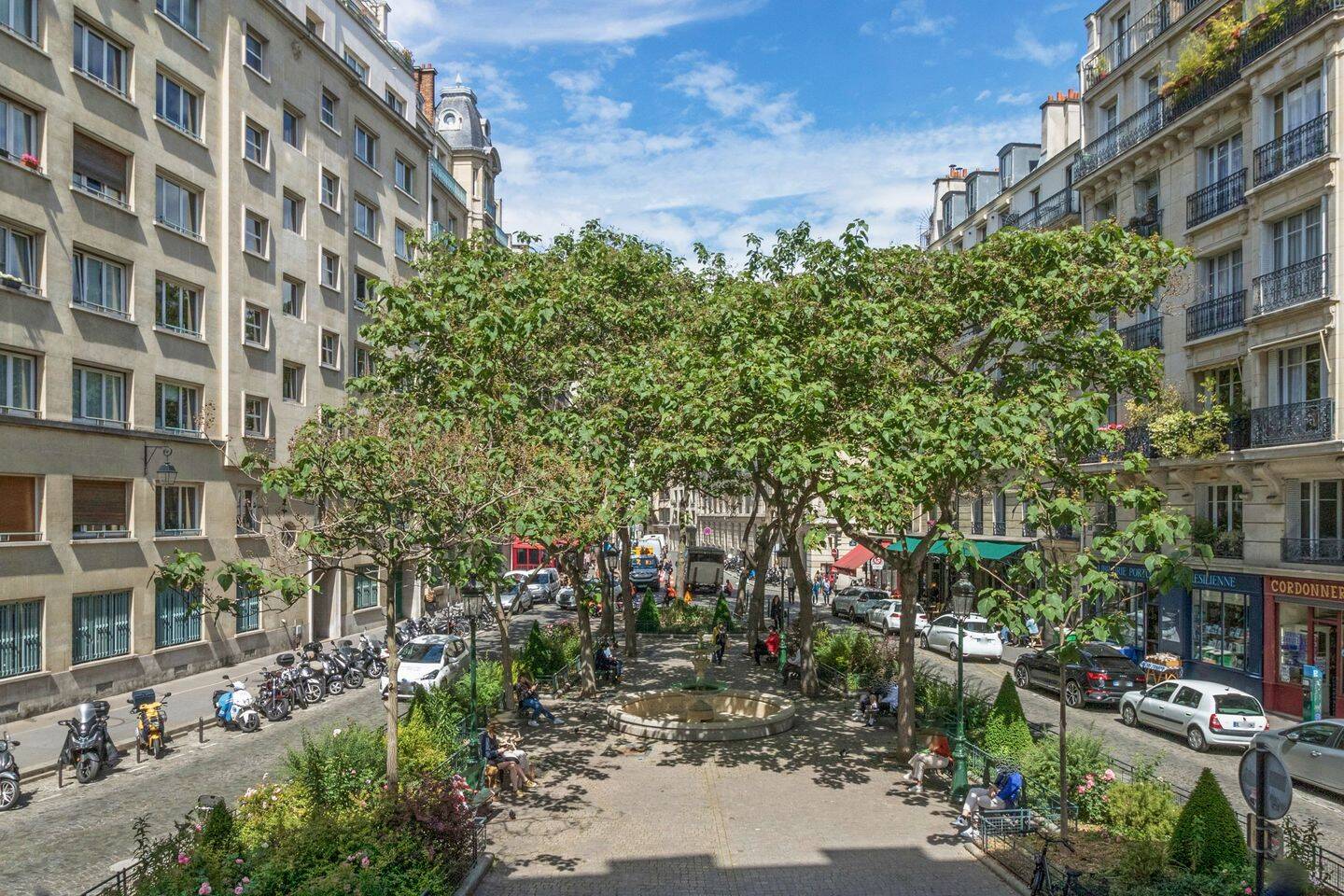 Appartement 5 pièces 110 m² · à Paris 5ème Arrondissement · 110 m² · 4 960 €