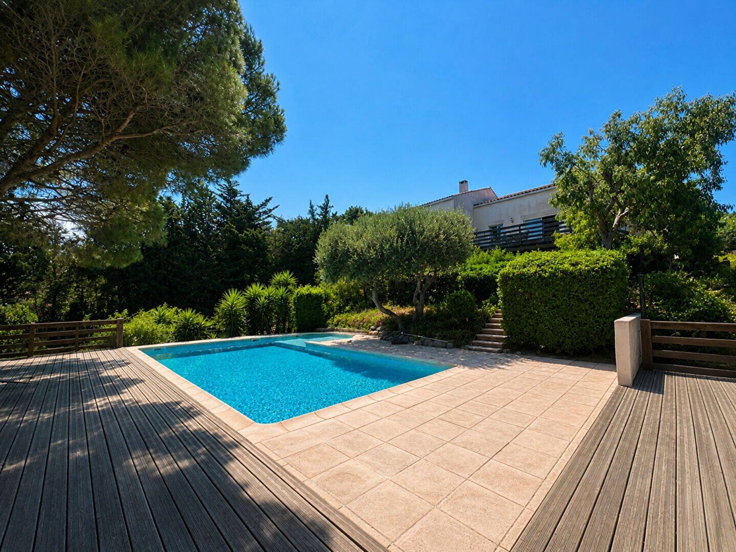 Maison 8 pièces 267 m² · à Narbonne · 267 m² · 680 000 €