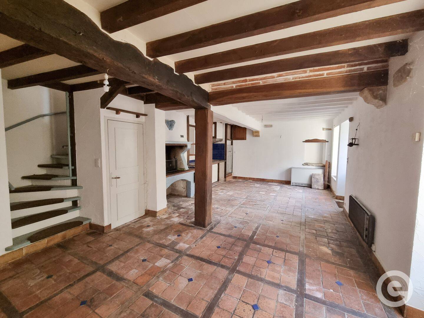 Maison 4 pièces 83 m² · à Précy-le-Sec · 83 m² · 49 000 €