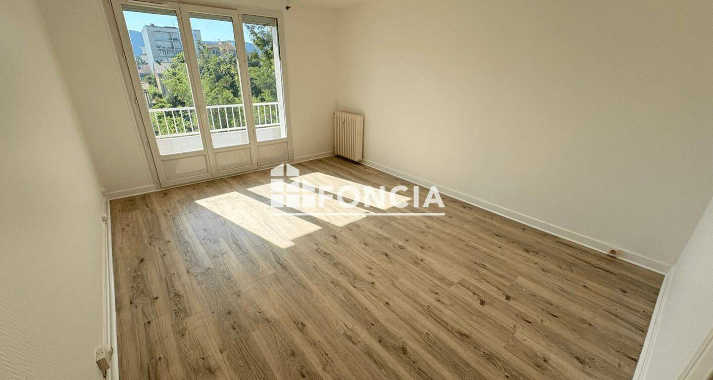 Appartement 3 pièces 61 m² · à Valence · 60,8 m² · 800 €