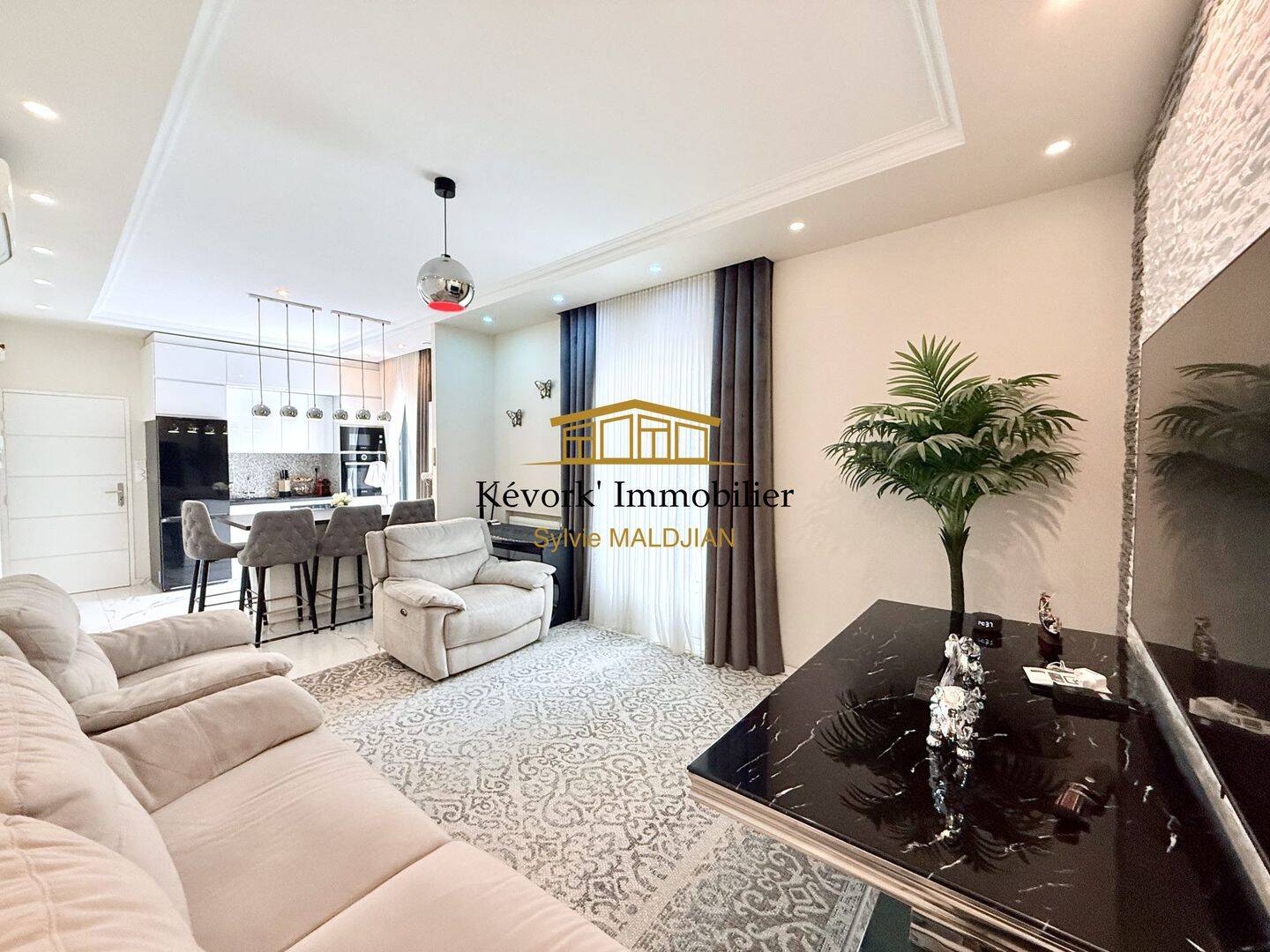 Maison 10 pièces 185 m² · à Valence · 185 m² · 472 500 €