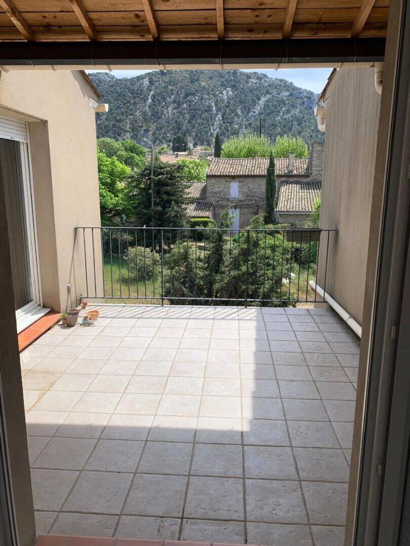 Appartement 3 pièces 60 m² · à Robion · 60,2 m² · 782 €