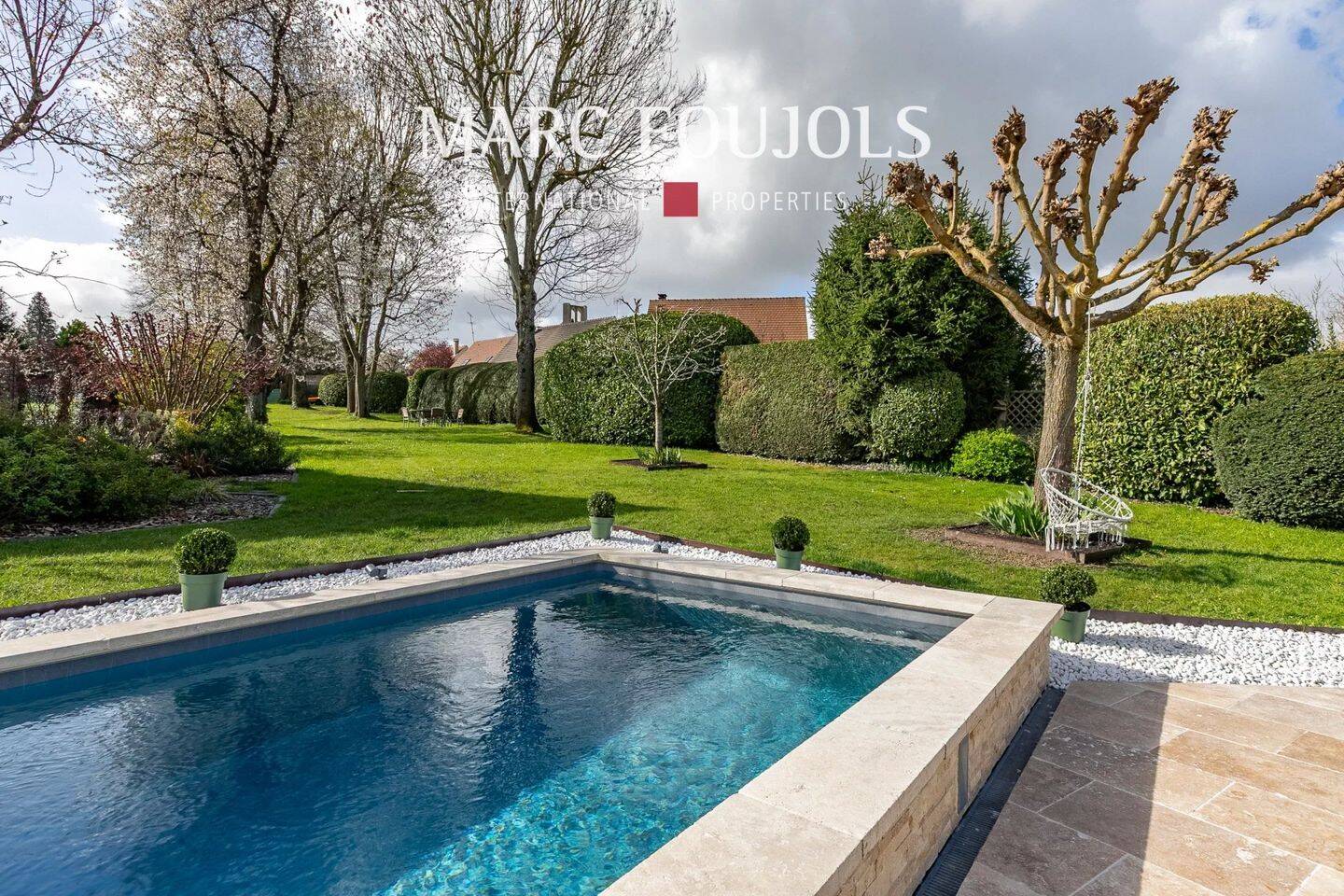 Maison 6 pièces 150 m² · à Cinqueux · 150 m² · 429 000 €