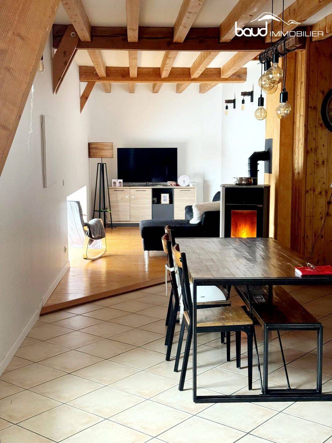 Appartement 5 pièces 150 m² · à Autrans-Méaudre en Vercors · 150,4 m² · 335 000 €