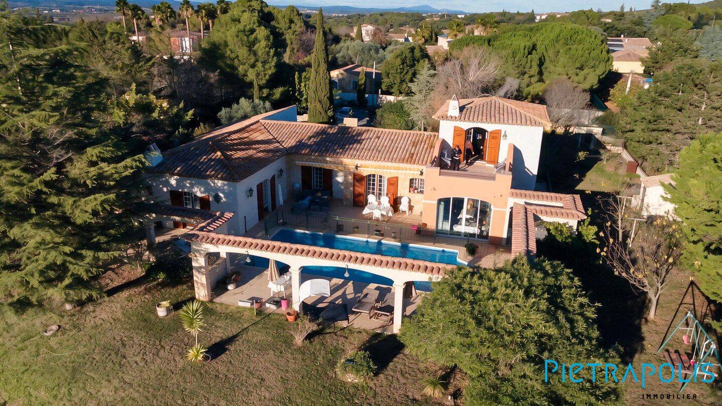 Maison 8 pièces 287 m² · à Balaruc-le-Vieux · 287 m² · 1 090 000 €