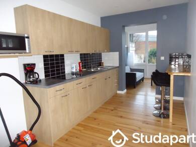 Appartement à louer 2 € 1 pièce 3 chambres 8 m² 1er étage Fresnoy Mackellerie-Armentières Roubaix 59100