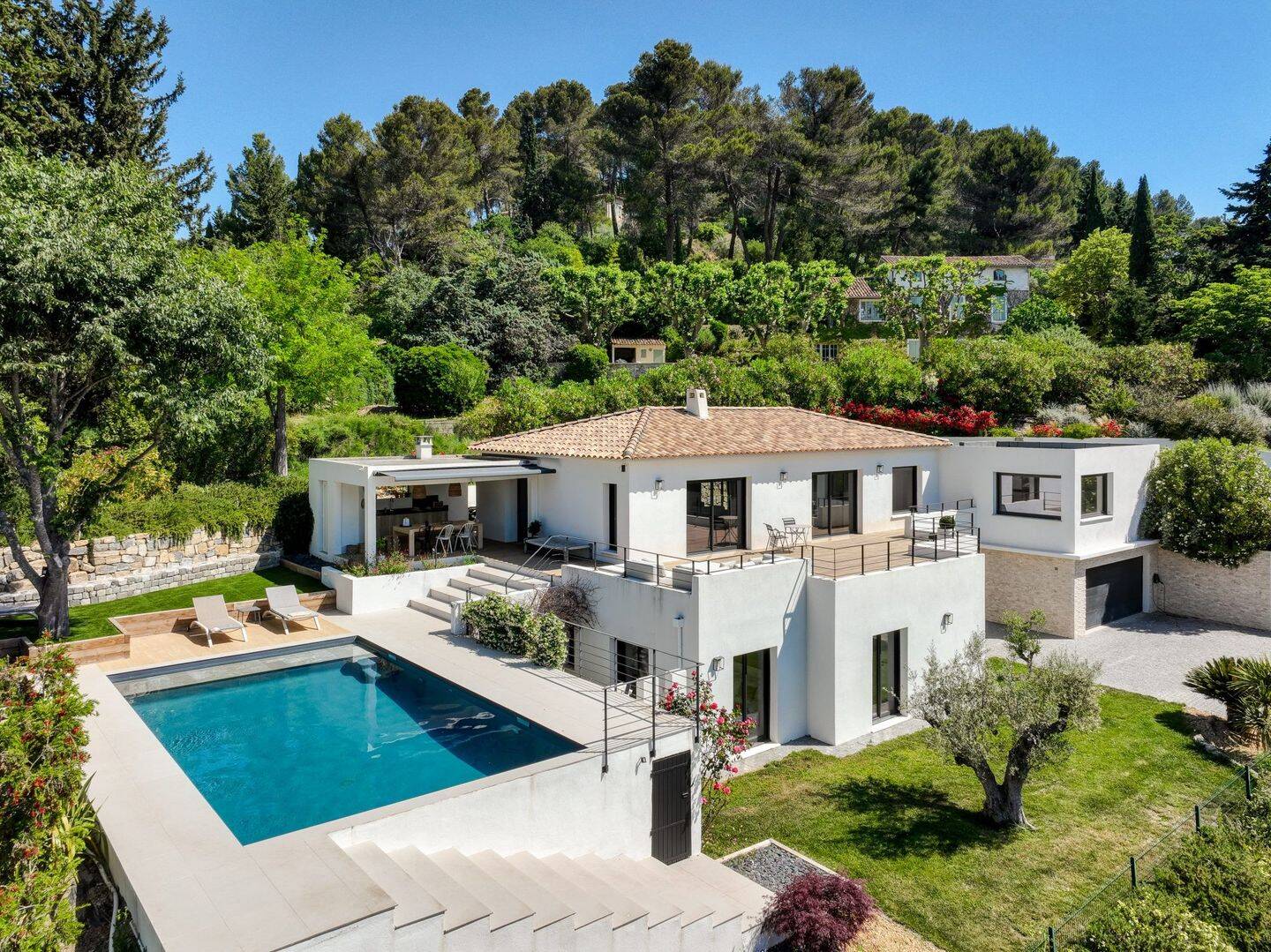 Maison 5 pièces 240 m² · à Aix-en-Provence · 240 m² · 3 150 000 €