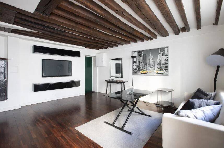 Appartement 2 pièces 40 m² · à Paris 7ème Arrondissement · 40 m² · 1 400 €