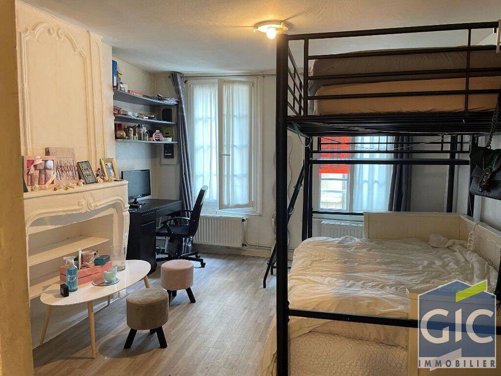 Appartement 1 pièce 28 m² · à Caen · 28 m² · 517 €