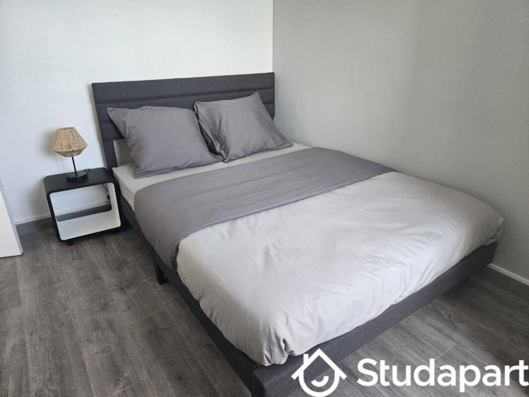 1 pièce 10 m² · à Épinay-sous-Sénart · 10 m² · 500 €