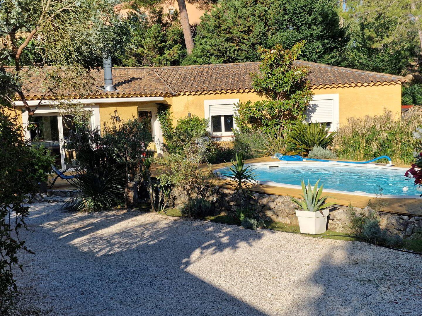 Maison 5 pièces 127 m² · à Rognac · 127 m² · 585 000 €